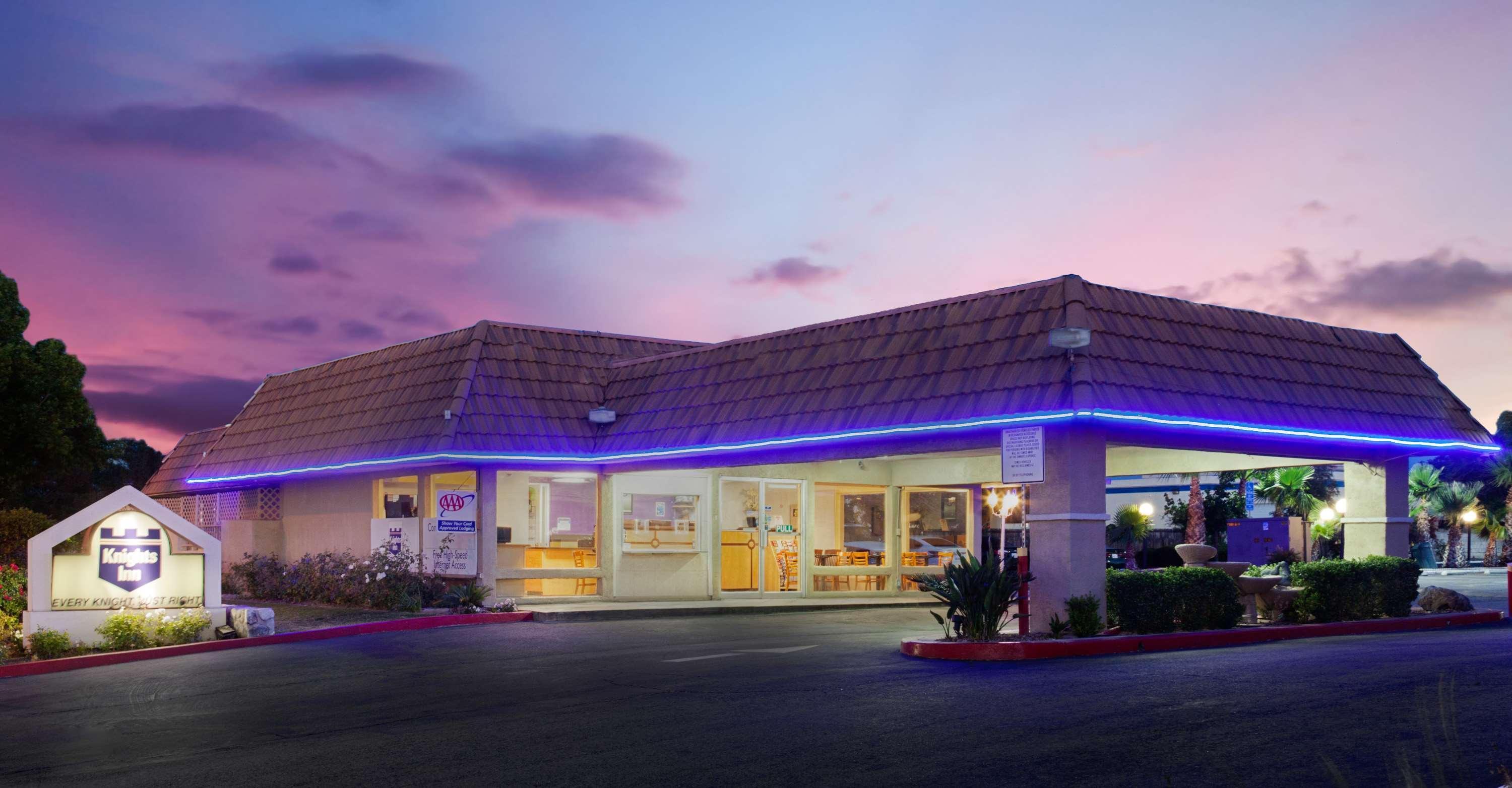 Knights Inn Palmdale Exterior photo